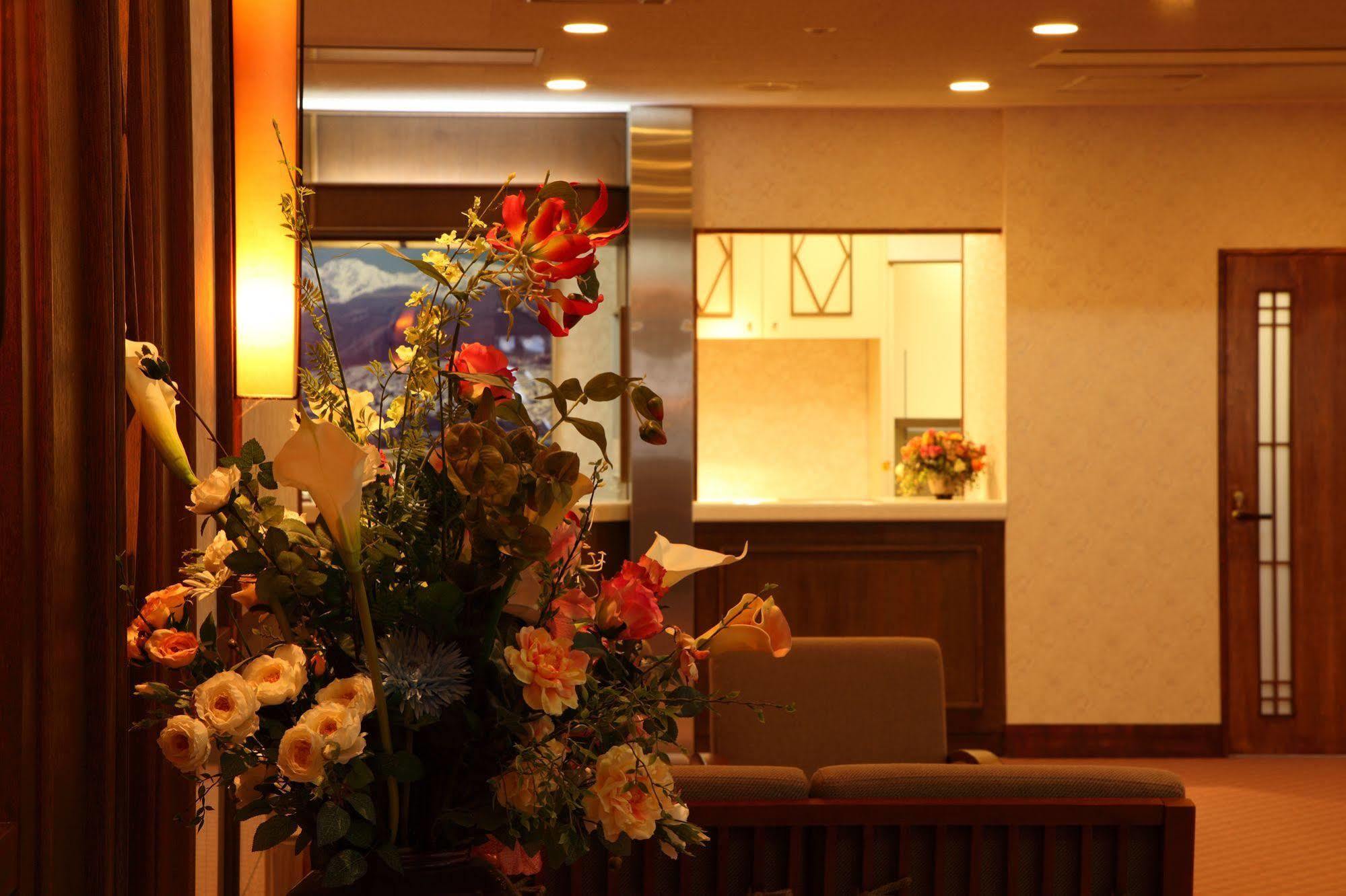 橡树林酒店 白马村 外观 照片
